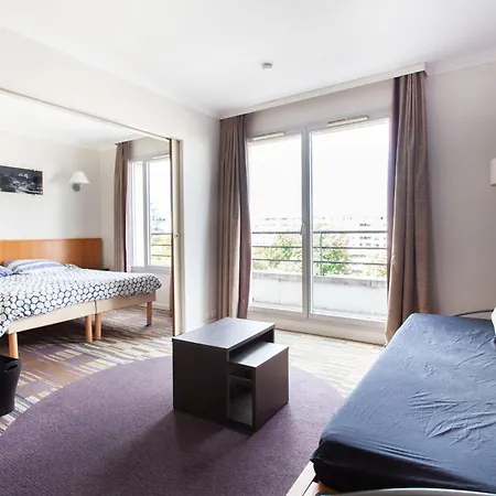 Cosy With Balcony Near Buttes Chaumont Daire Paris